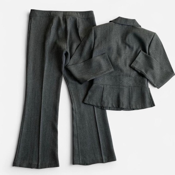 Vintage Y2K B. Smart gray suit set - Picture 2 of 7
